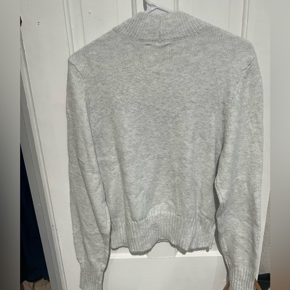 American Eagle Smiley Sweater - Picture 4 of 6